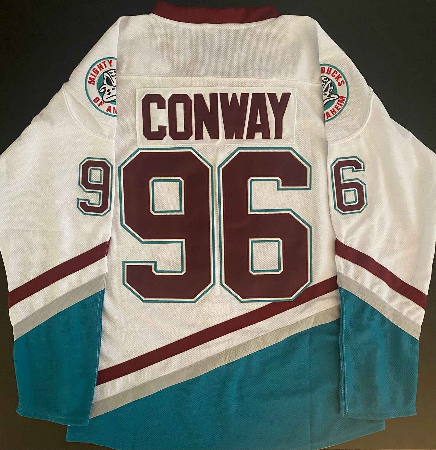 Jersey Hockey Anaheim Mighty Ducks Charlie Conway 96 Blanco