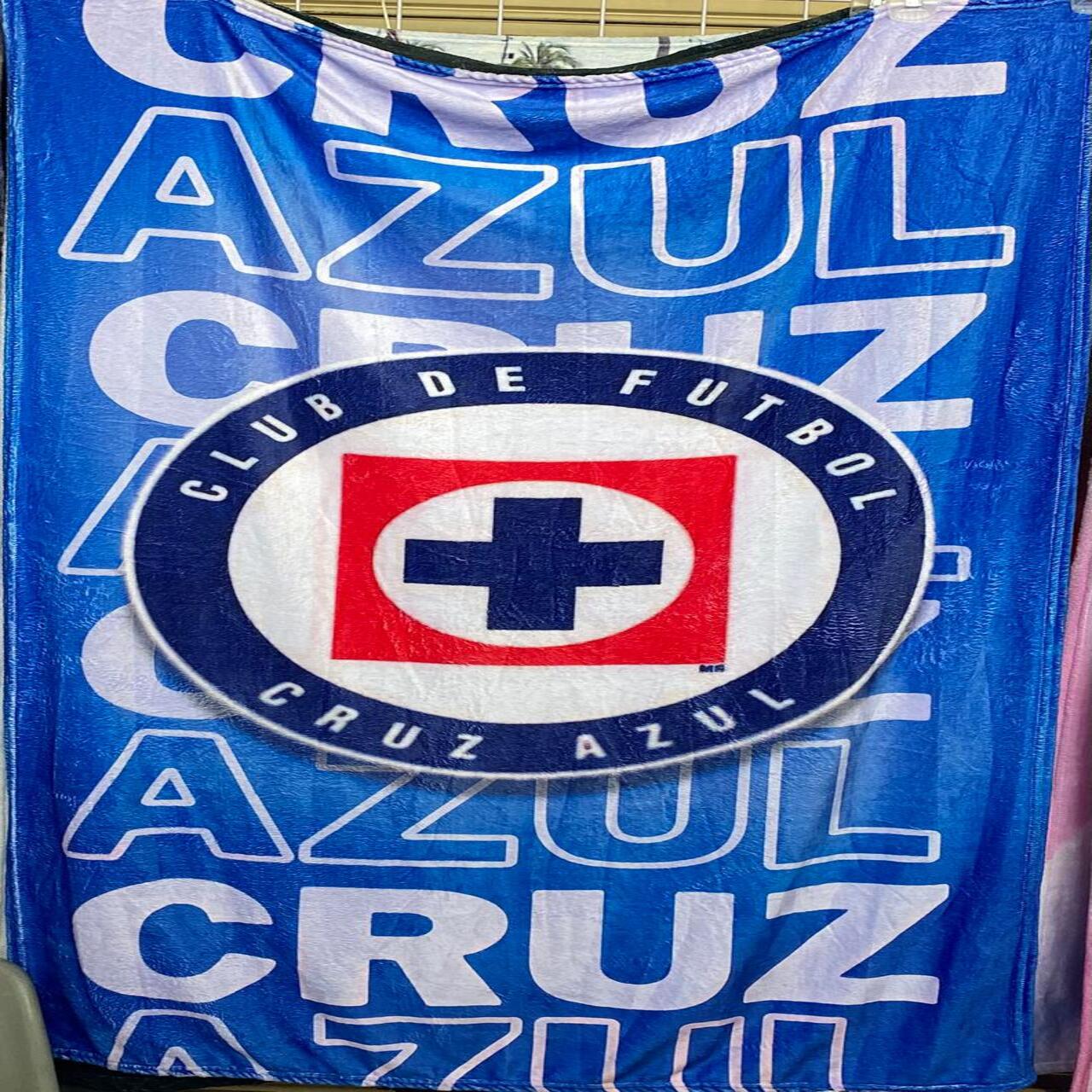 Cobija Frazada Ultra Suave Maquina Cementera Cruz Azul Escudo