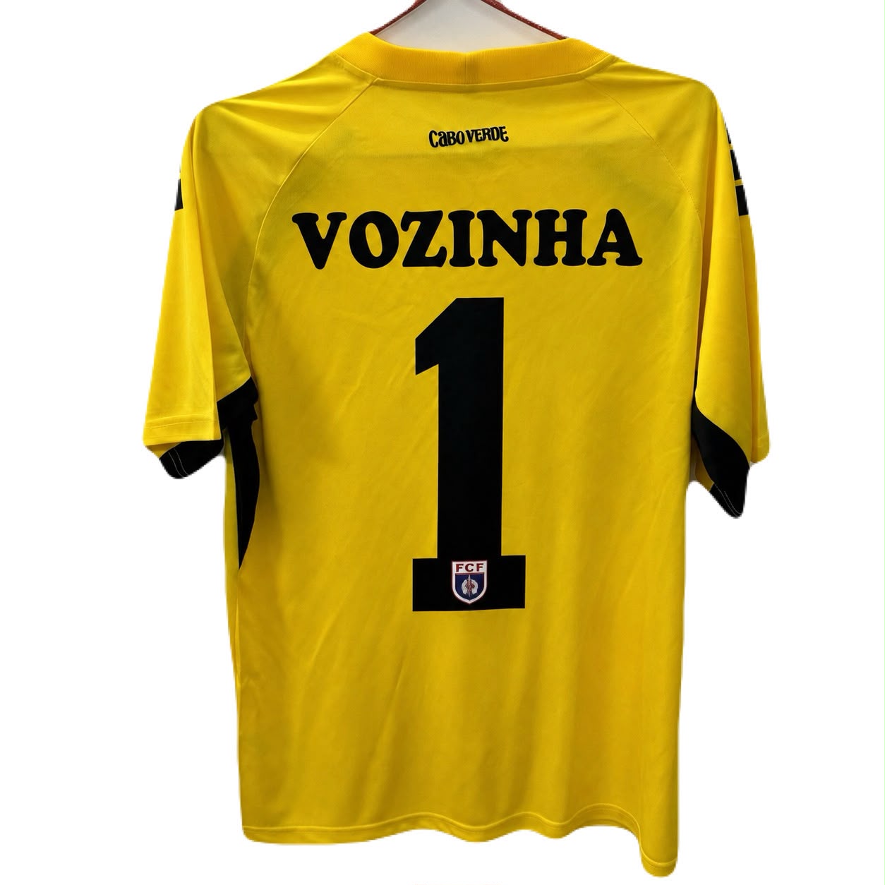 Jersey Playera Vozinha 1 Cabo Verde 2026 Edicion Especial Amarillo